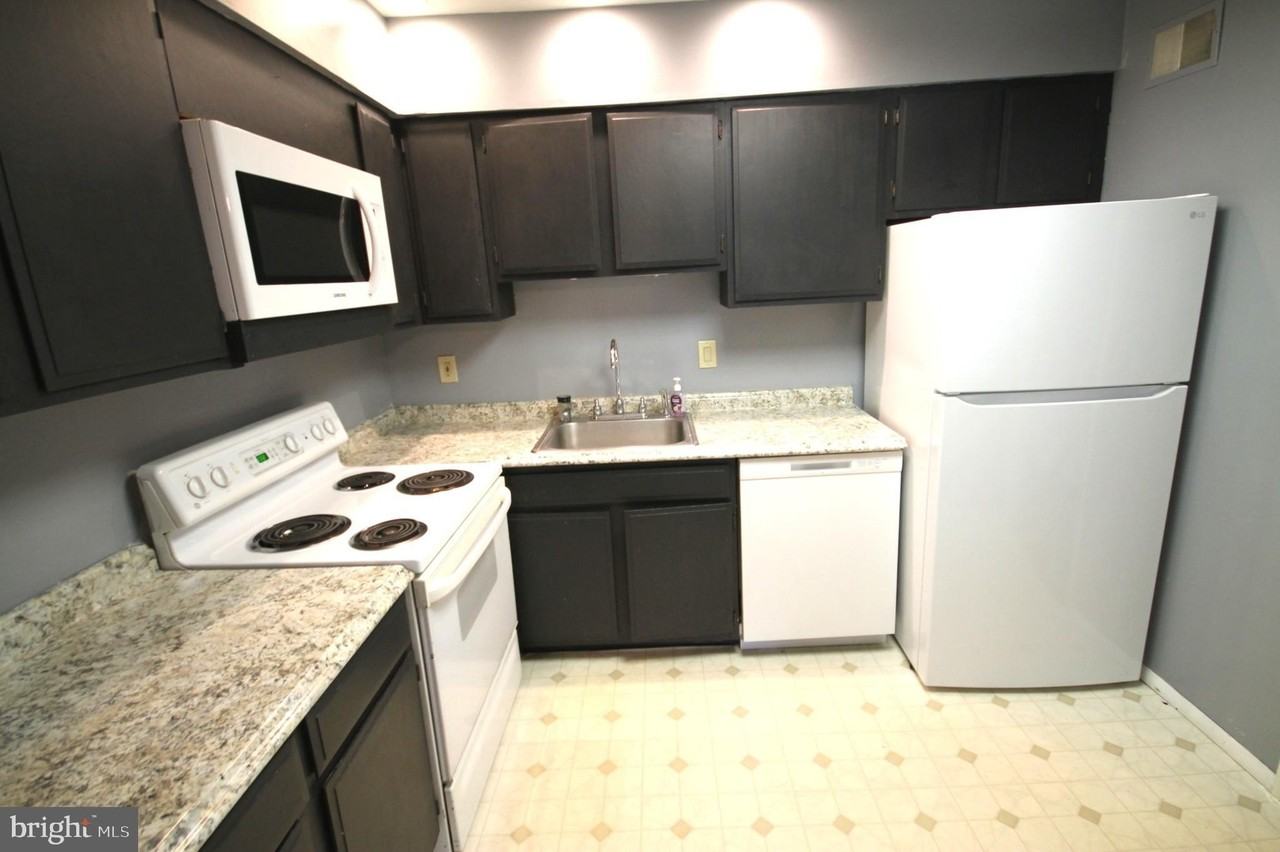 1410 Whitpain Hls - Photo 6 of 11