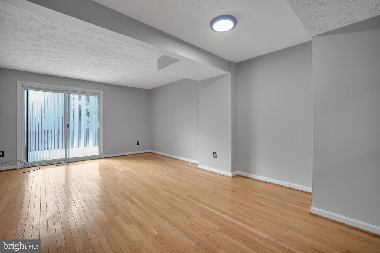 1645 10th St S - Photo 7 of 20