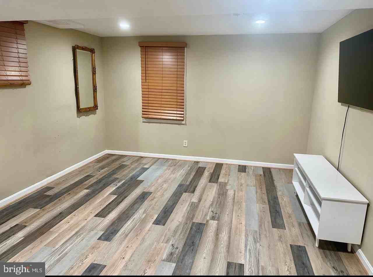 7428 Mason Ln - Photo 4 of 9