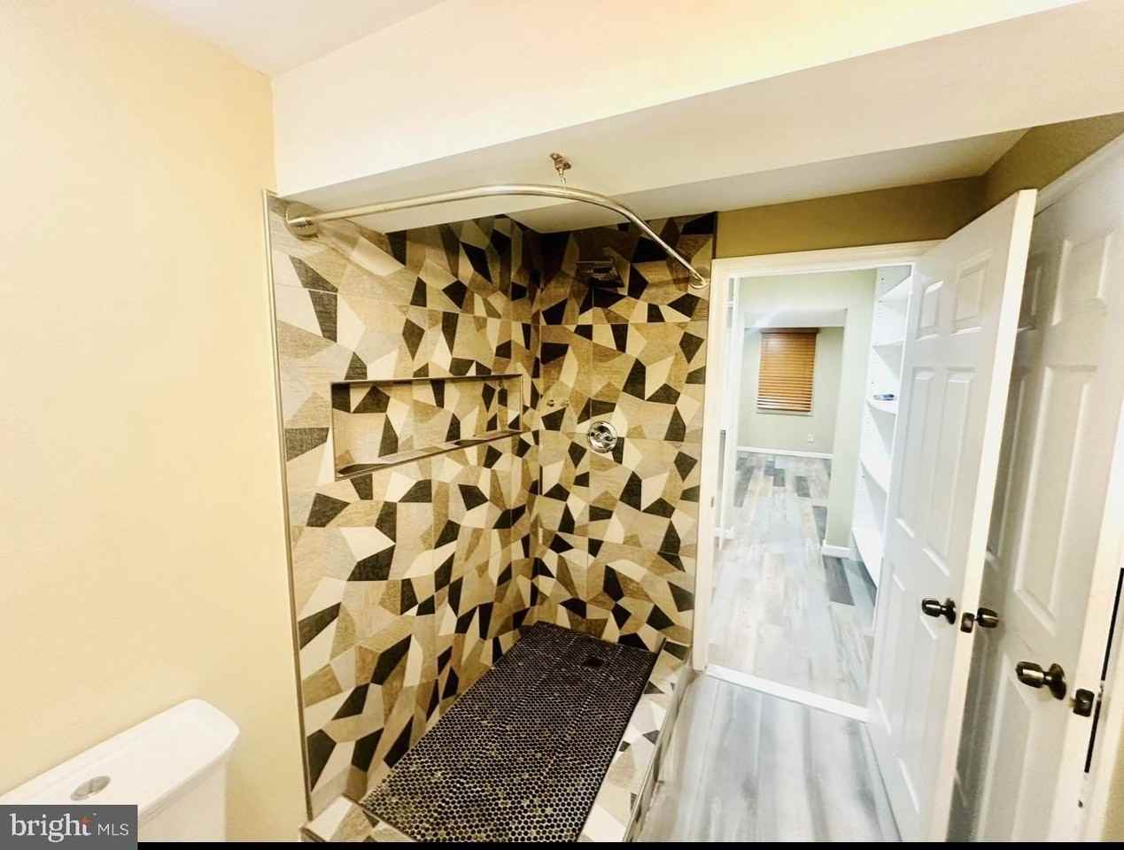 7428 Mason Ln - Photo 6 of 9