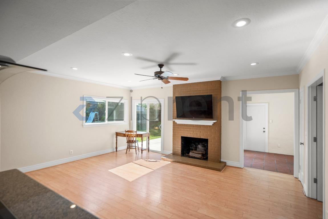 16498 Los Gatos Almaden Rd - Photo 7 of 31