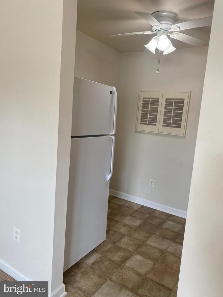 300 E Furman Dr - Photo 4 of 12