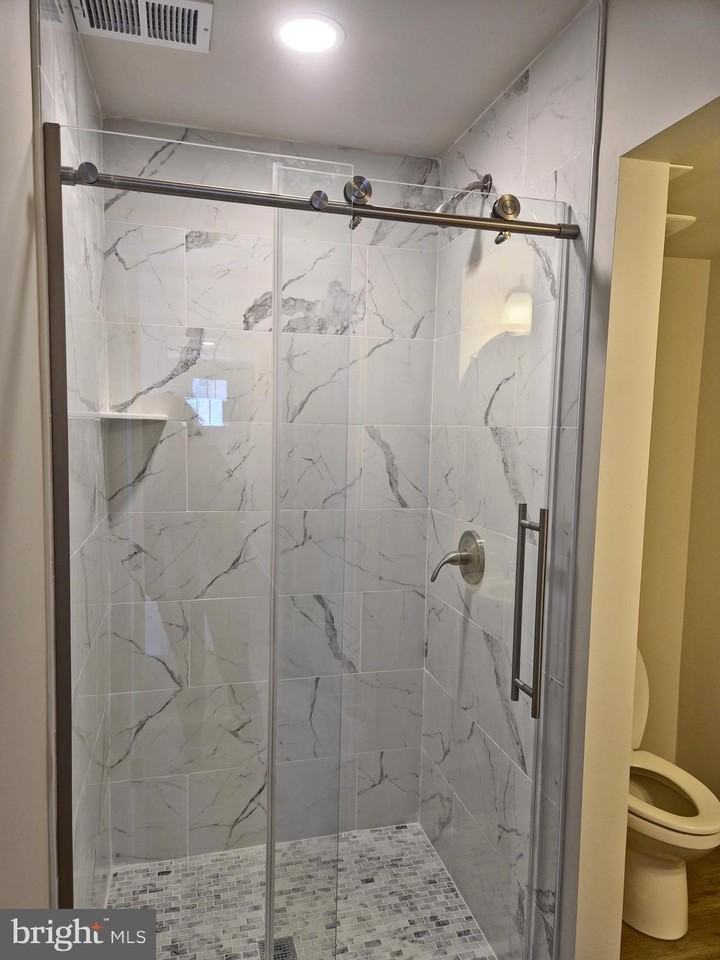 193 Drexel Ct - Photo 5 of 20