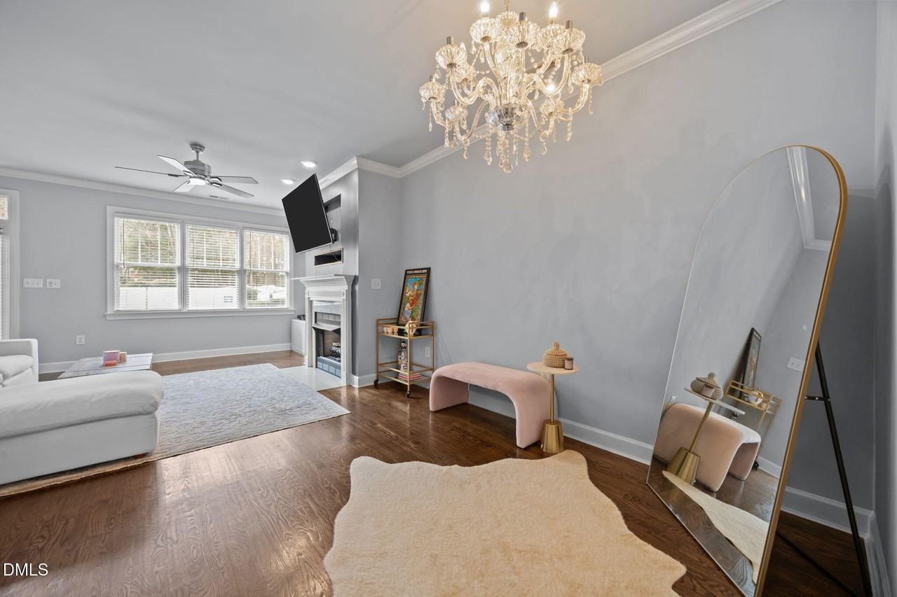 132 Ashton Hall Ln - Photo 6 of 24