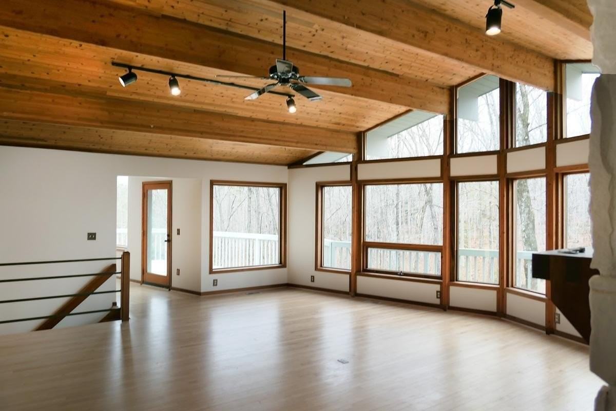 1249 Jordan Hls - Photo 6 of 42