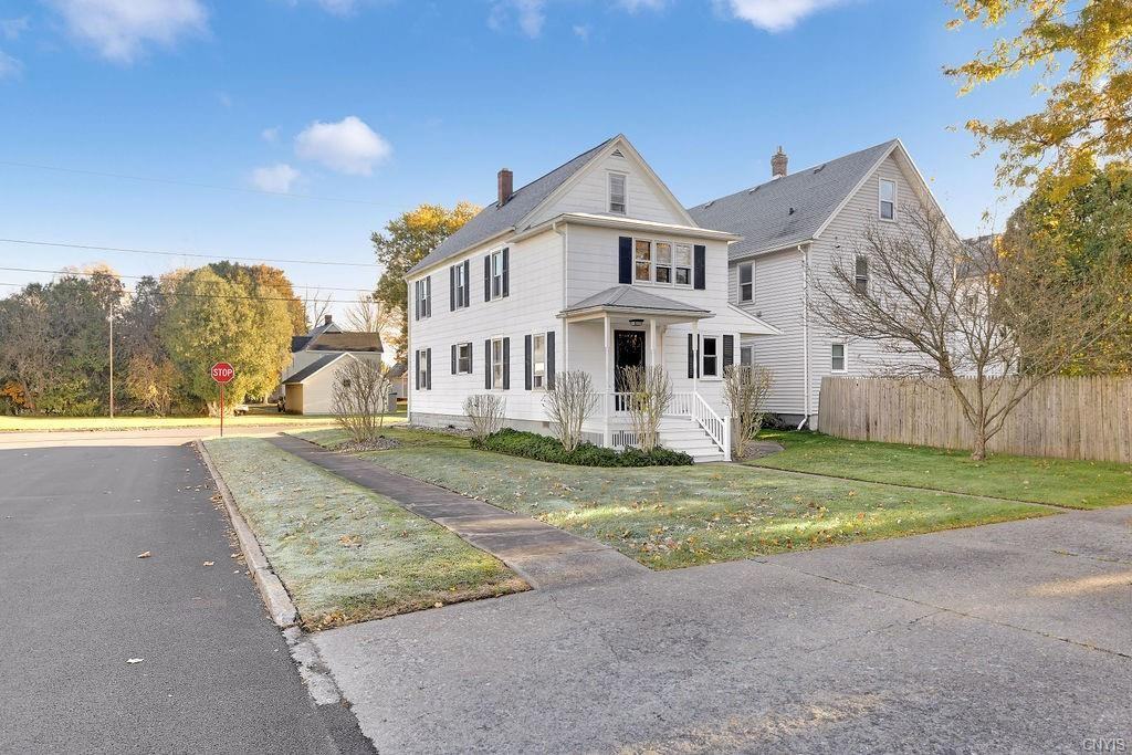 17 Walcott St - Photo 3 of 26