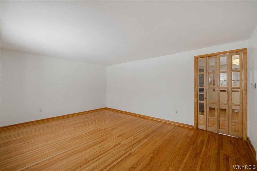 97 Mitchell Dr - Photo 4 of 25