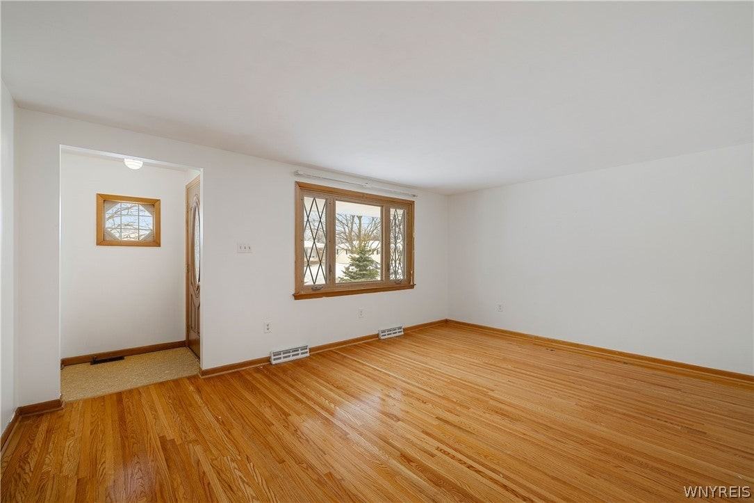 97 Mitchell Dr - Photo 6 of 25