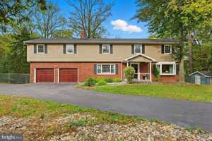 featured image of 5642 Jefferson Blvd