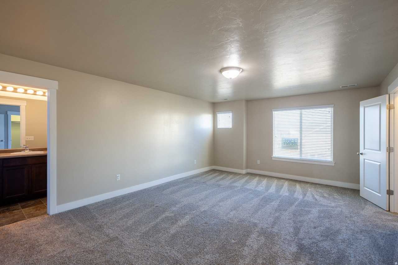 757 W Gallant Dr - Photo 7 of 12