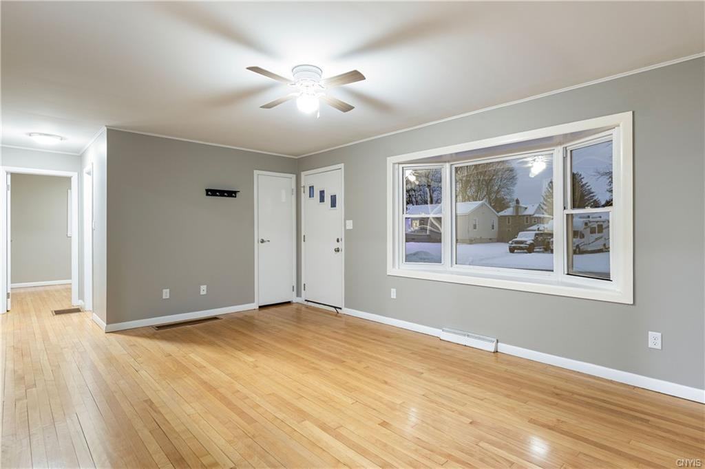 4 1st St - Photo 6 of 26