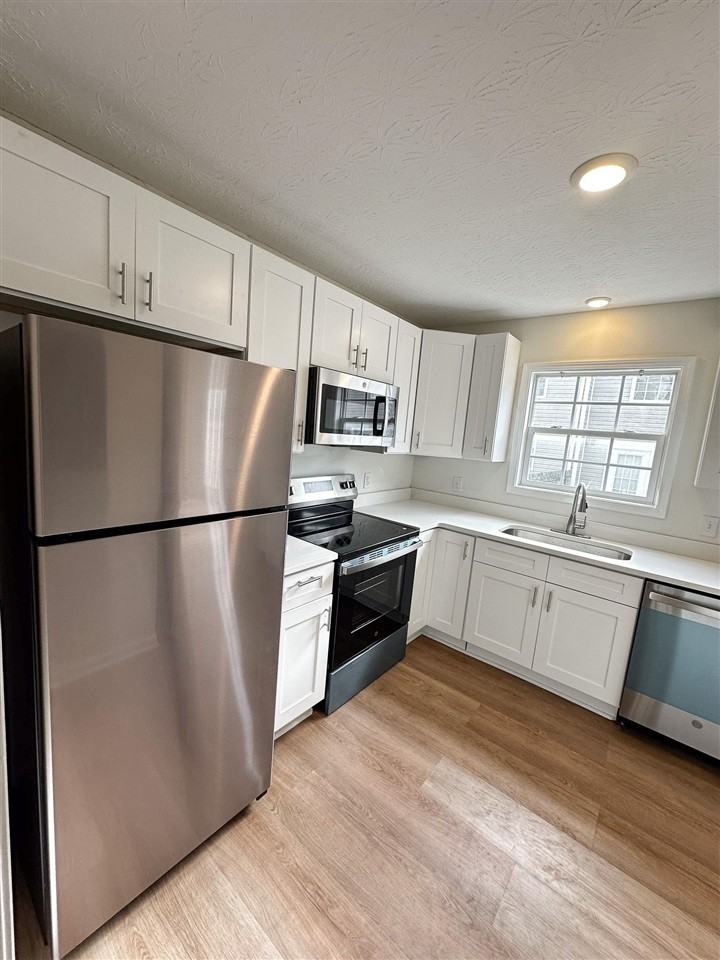 1225 N Lee Dr - Photo 7 of 14