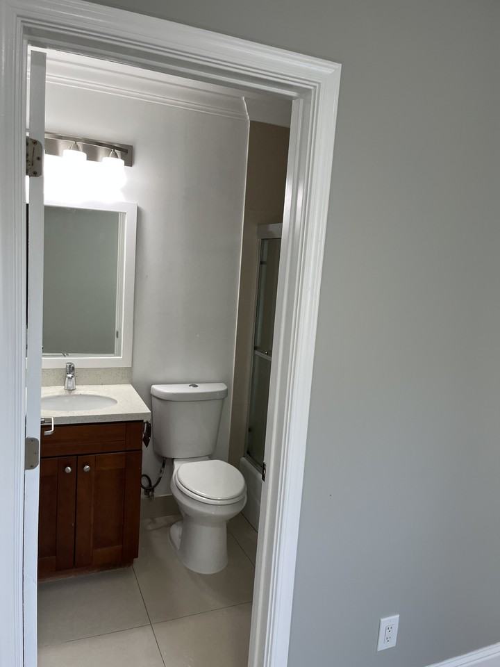 337 Lakeview Ave #M - Photo 6 of 18