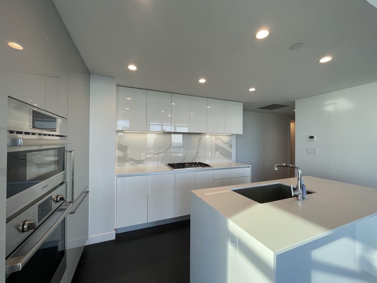 2085 Skyline Drive - Photo 3 of 18