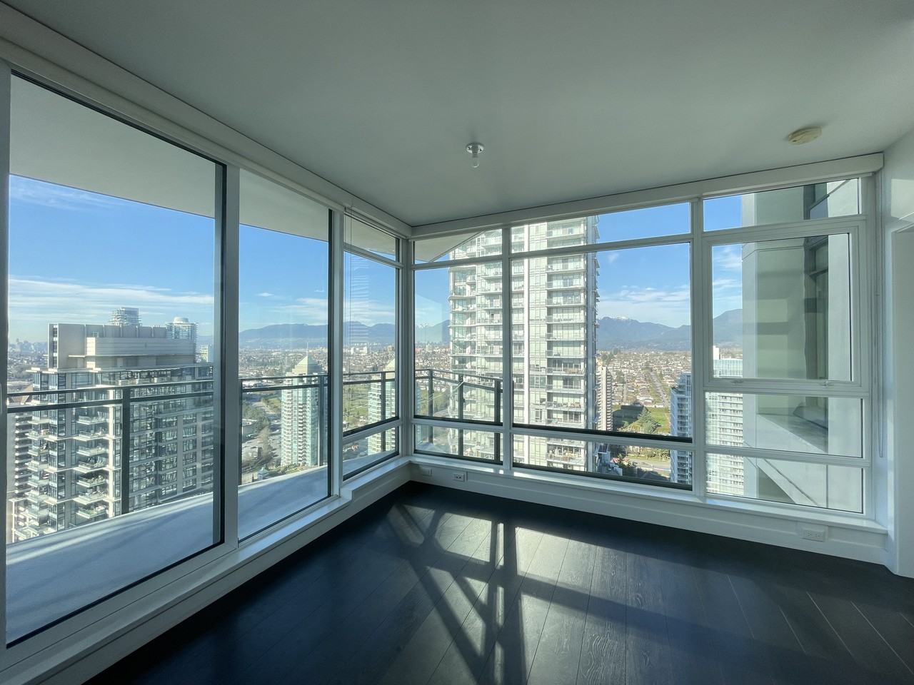 2085 Skyline Drive - Photo 7 of 18