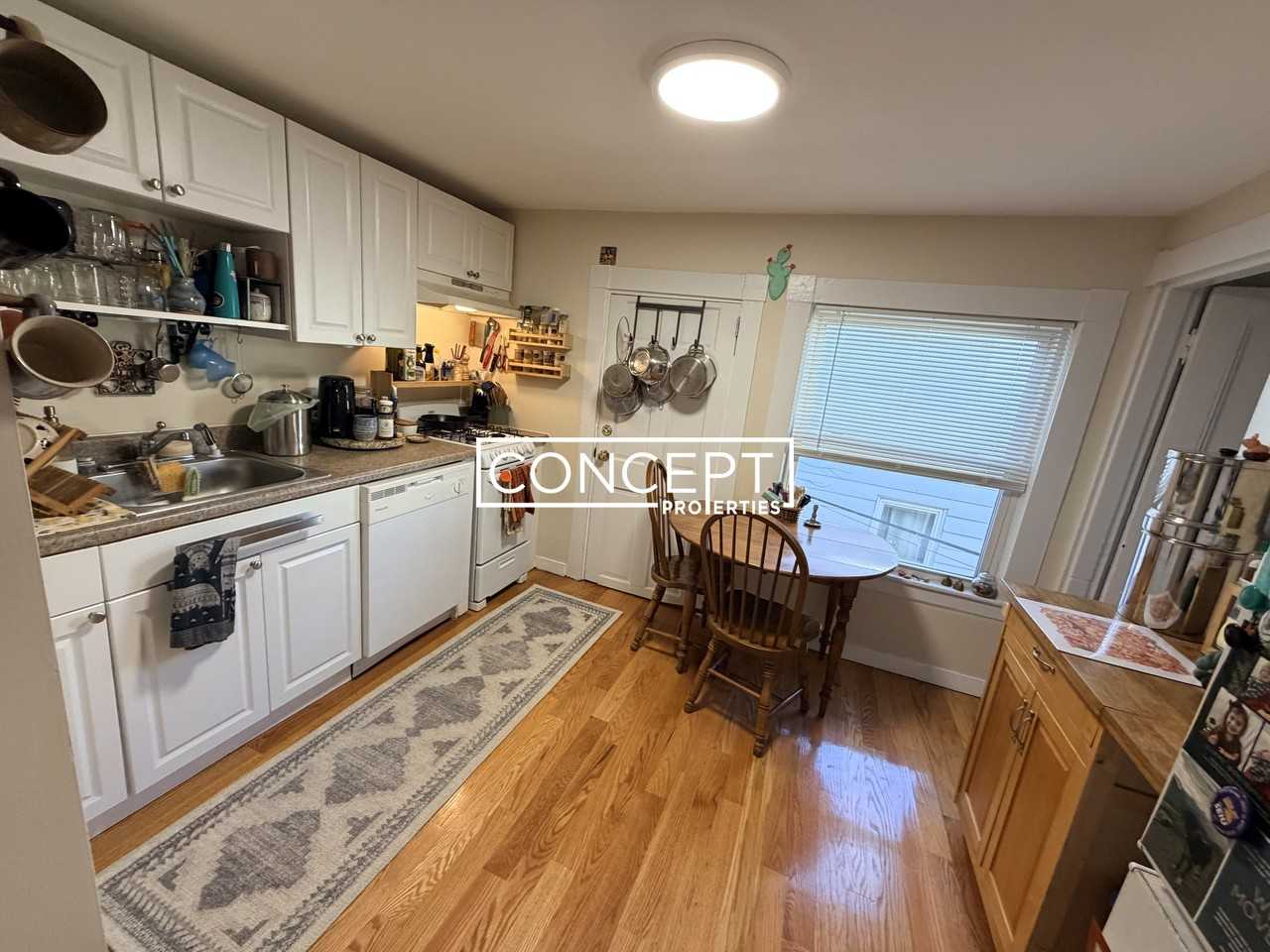 8 Roberts Brookline #3 - Photo 3 of 16