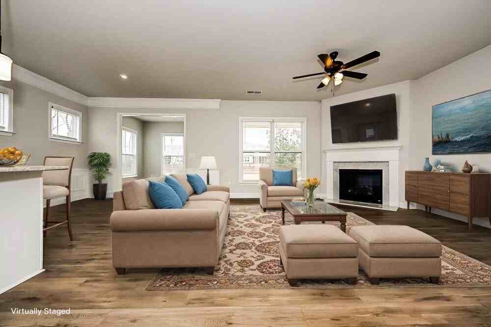 217 Nuttall Dr - Photo 3 of 19