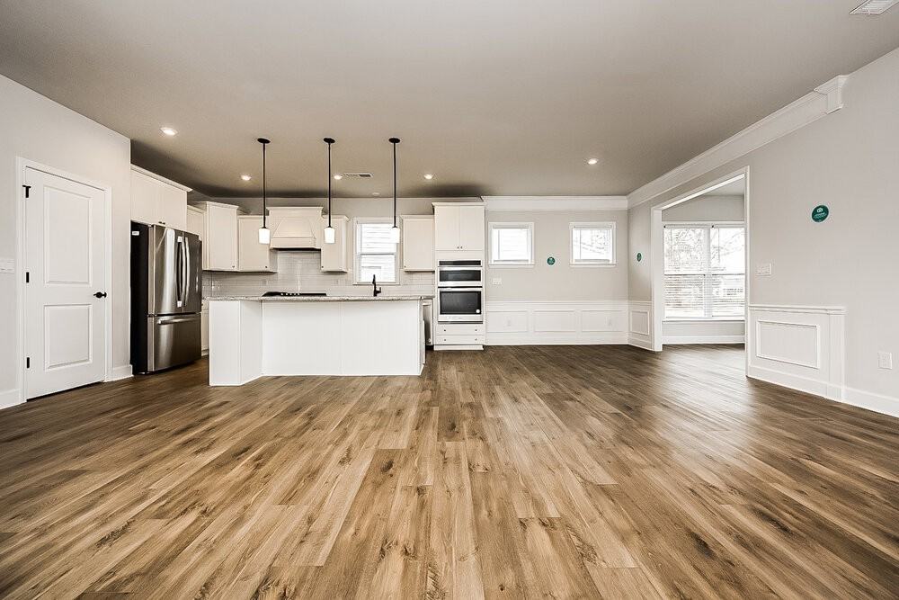 217 Nuttall Dr - Photo 5 of 19