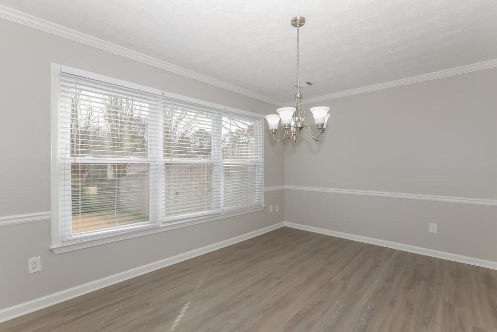 2403 Scarlet Ln Se - Photo 7 of 20