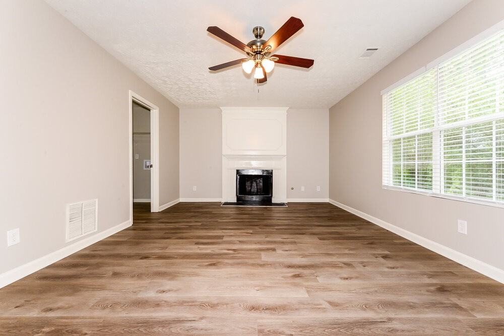 6394 Alford Cir - Photo 7 of 17