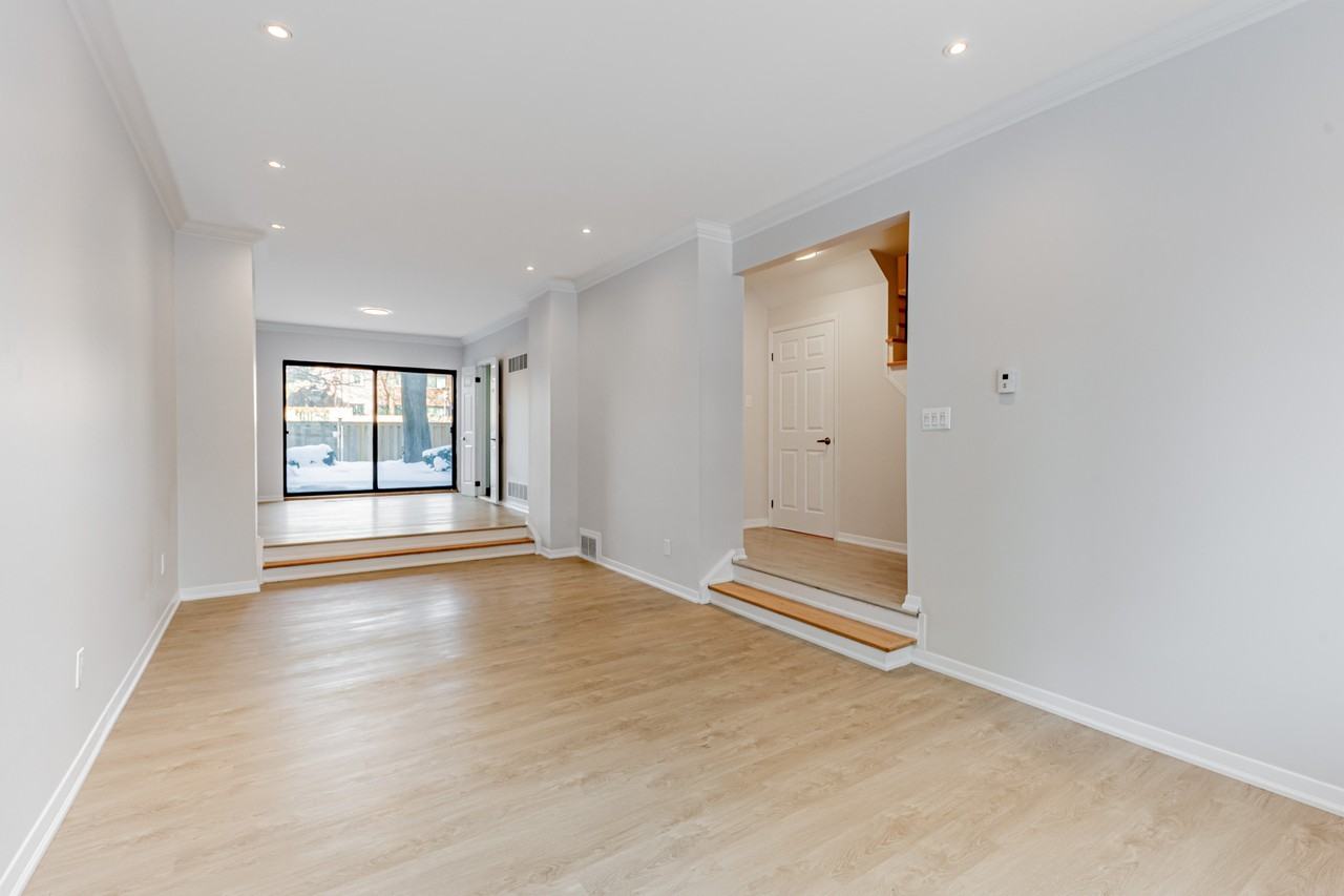Balliol & Davisville Townhomes - Photo 7 of 26