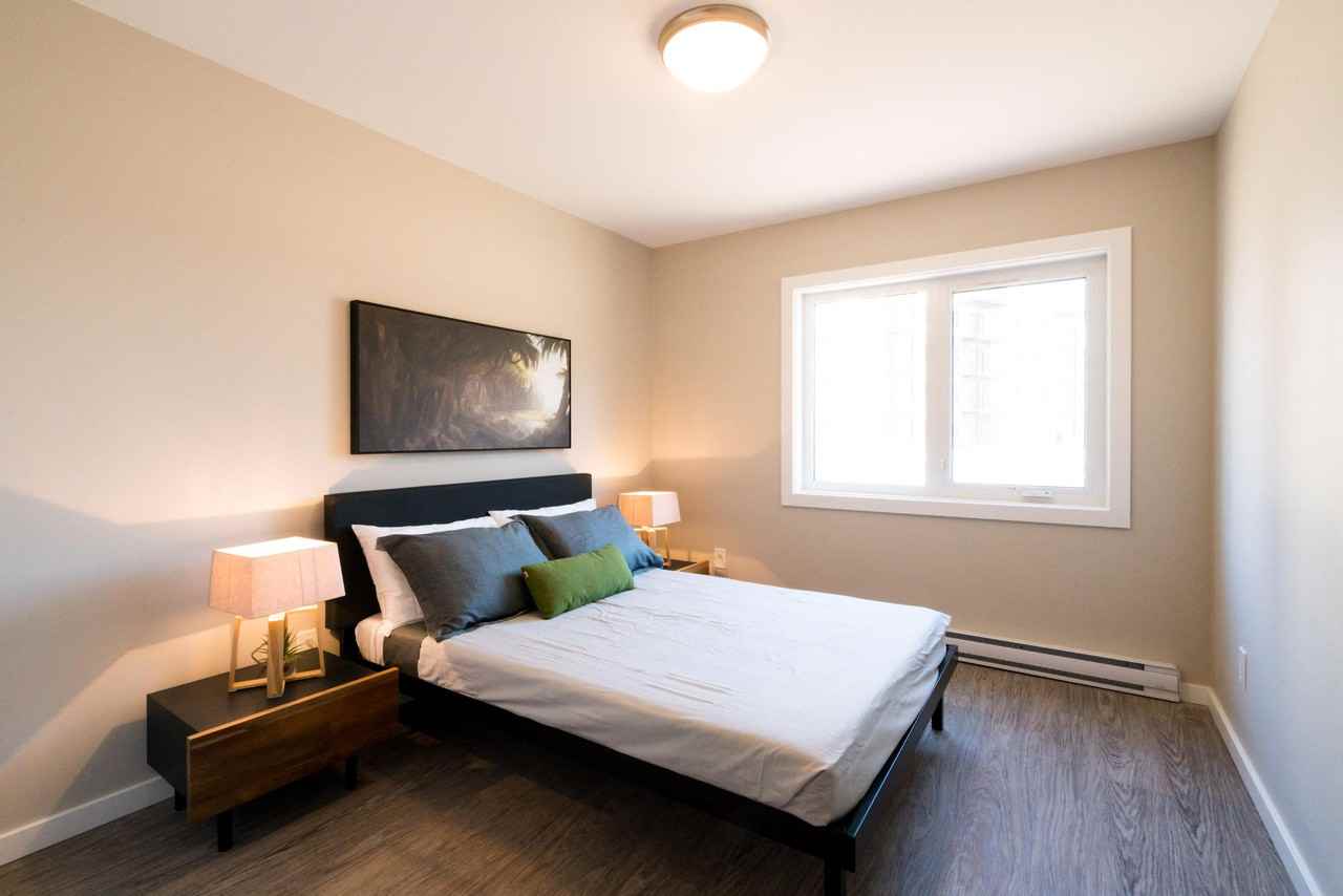 The Summit at Seasons - Photo 6 of 37