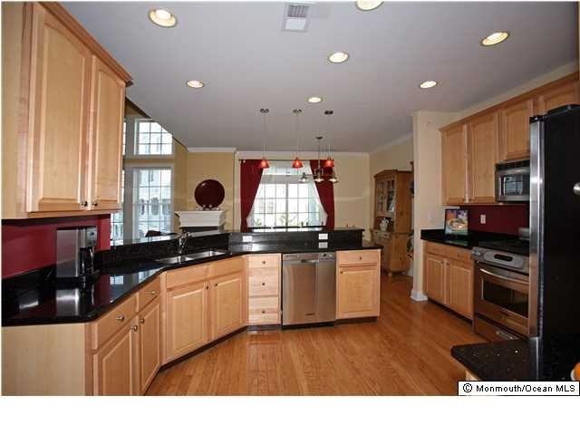 38 Skimmer Ln - Photo 2 of 25