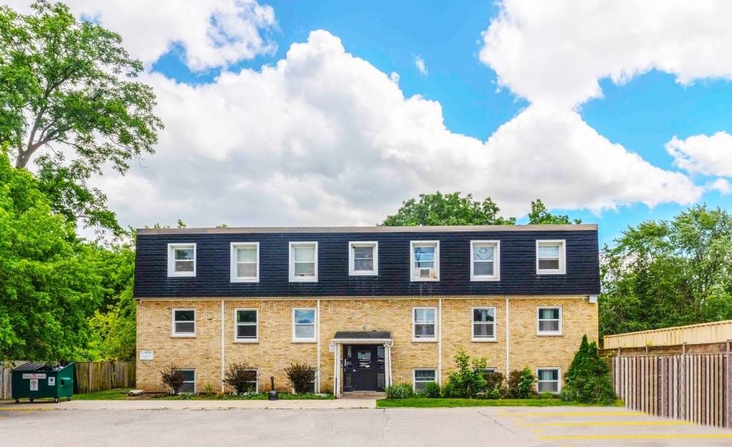 290 Springbank Drive - Photo 6 of 6