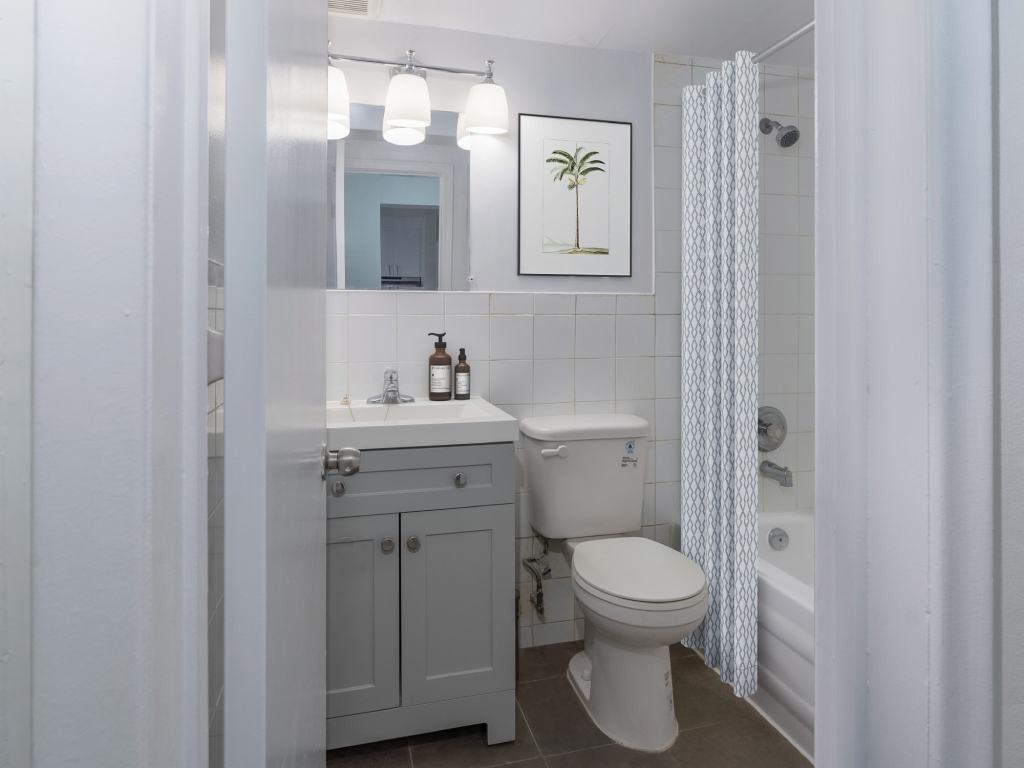 194 Heiman Street - Photo 4 of 9