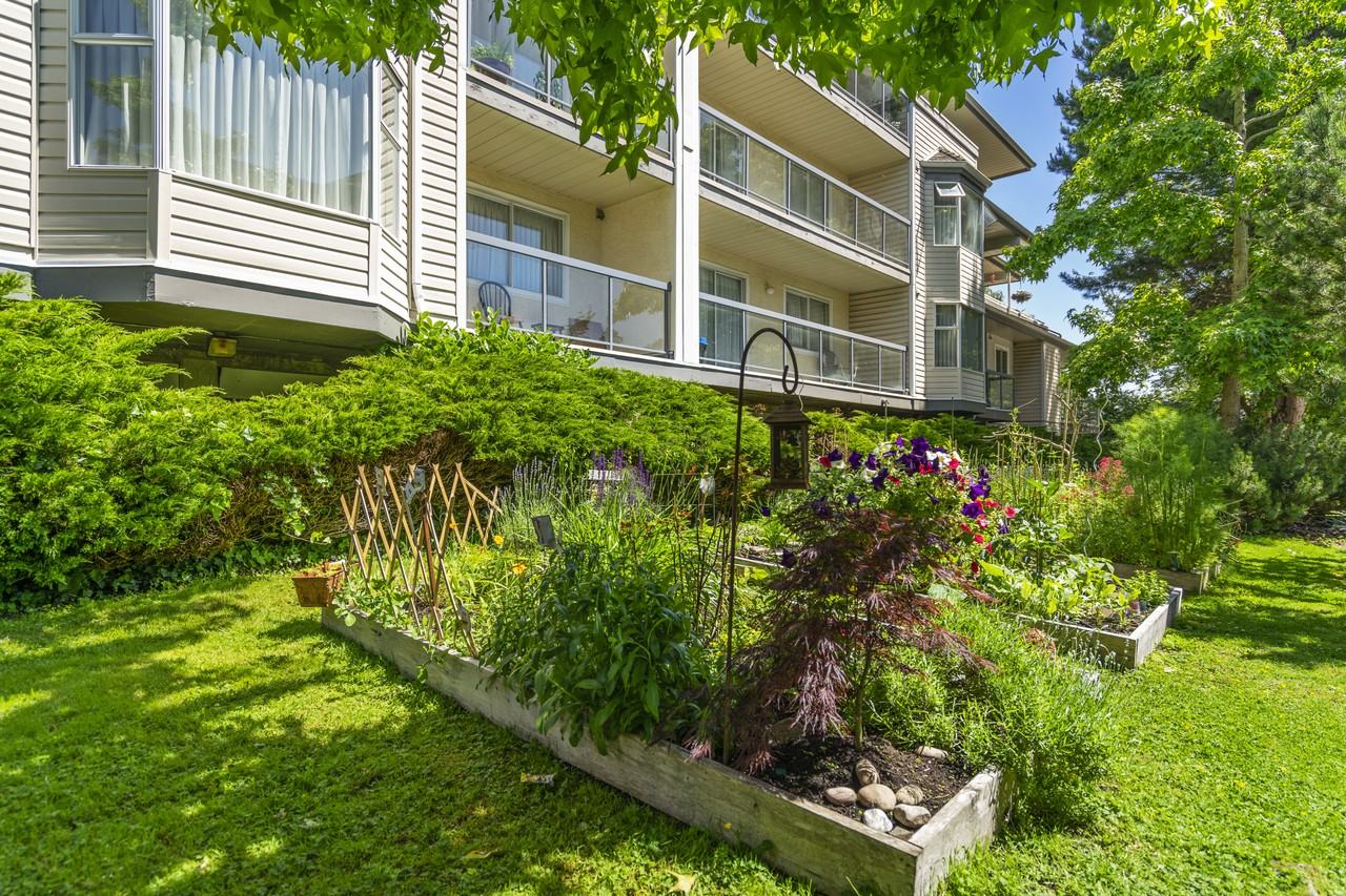 Beachwood - Photo 2 of 3