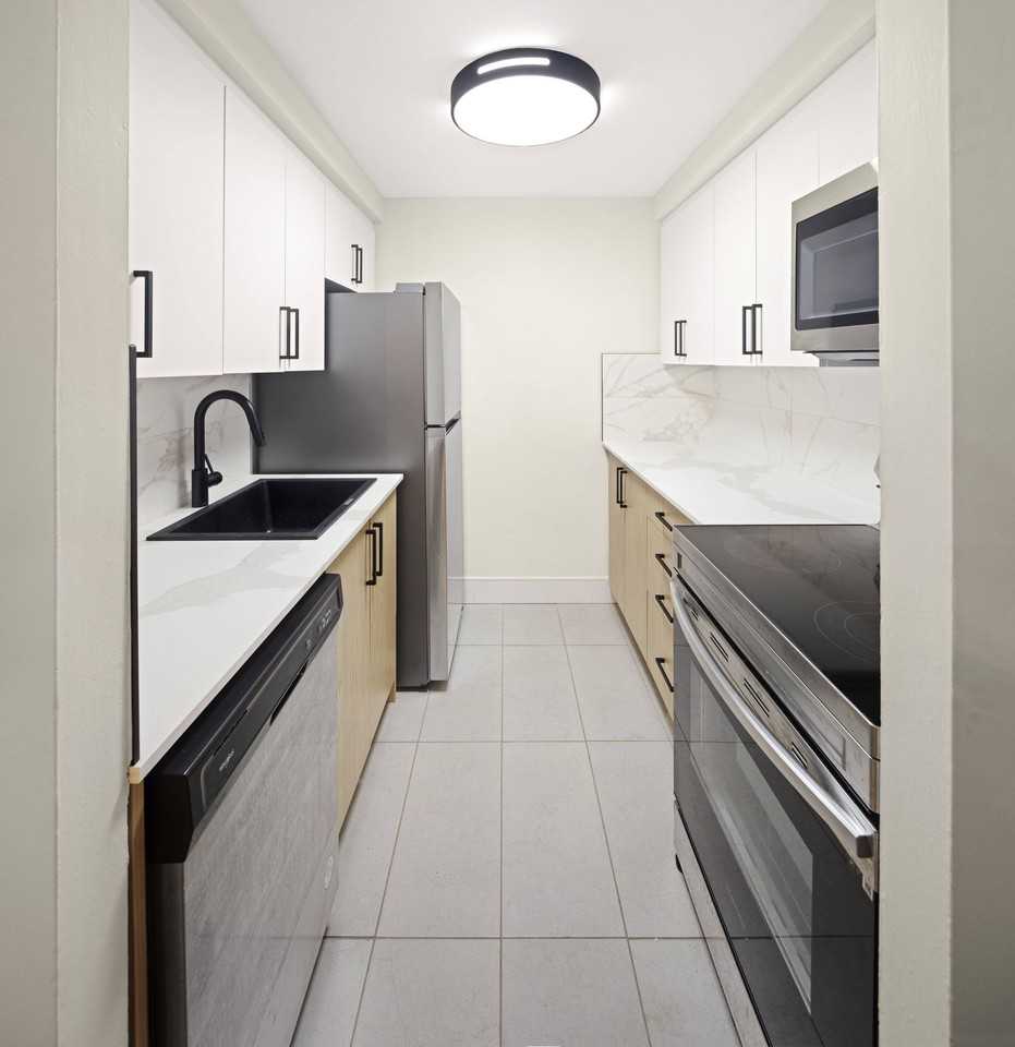 75 Old Chicopee Drive - Photo 2 of 24