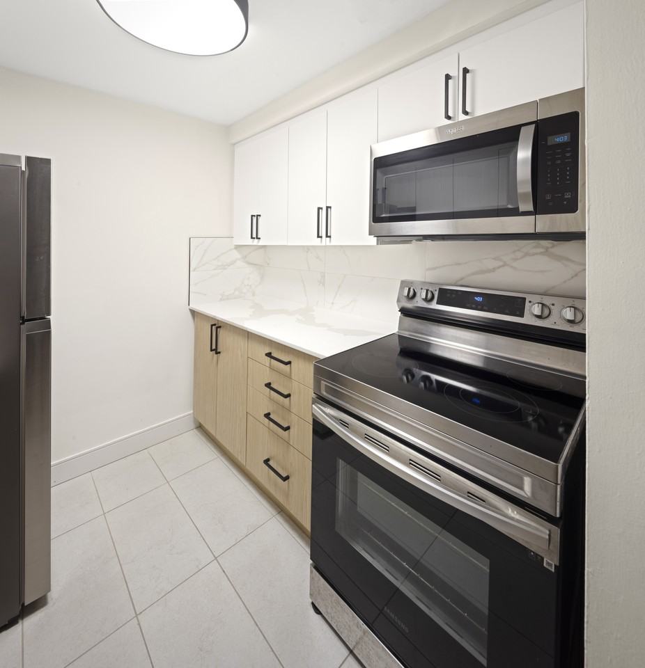 75 Old Chicopee Drive - Photo 3 of 24