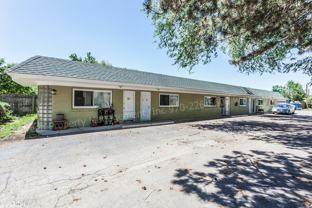 161 S Lincoln Avenue - Photo 1 of 1