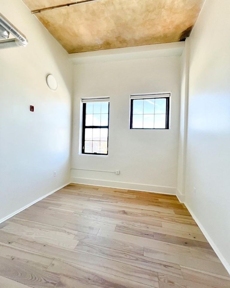 Sterchi Lofts - Photo 2 of 8