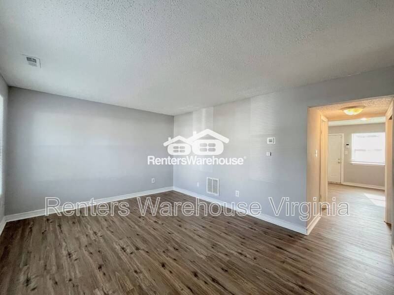 4157 Holly Cove Dr - Photo 3 of 22