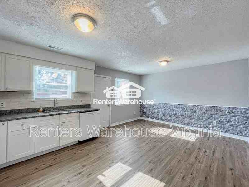 4157 Holly Cove Dr - Photo 6 of 22