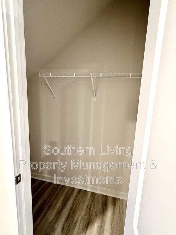 12027 Zazu Way - Photo 5 of 36