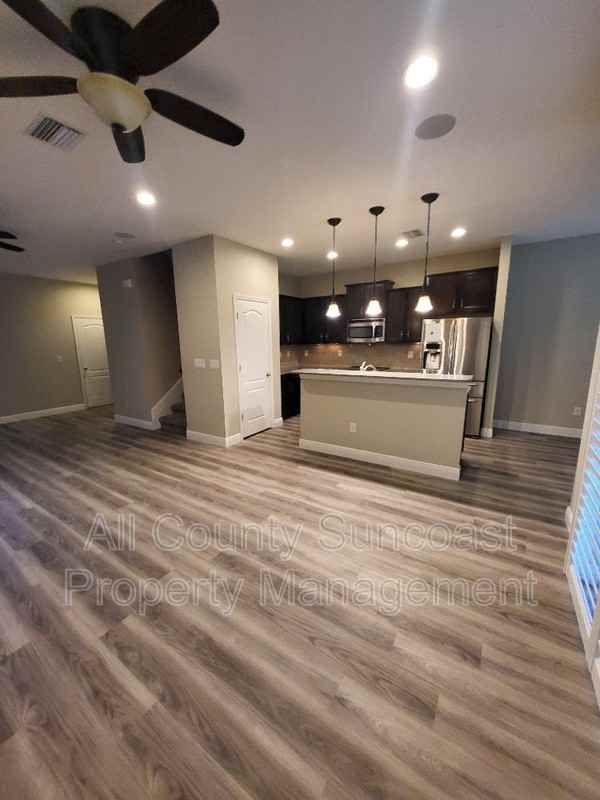 12914 Whittington Ct - Photo 3 of 12