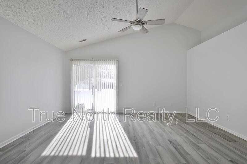 2691 Northwold Rd - Photo 5 of 30