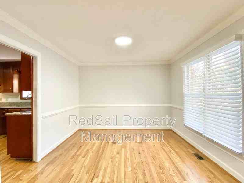 400 E Tazewells Way - Photo 6 of 25