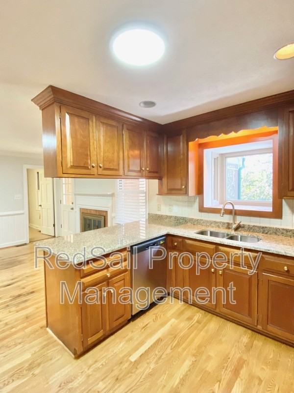 400 E Tazewells Way - Photo 7 of 25