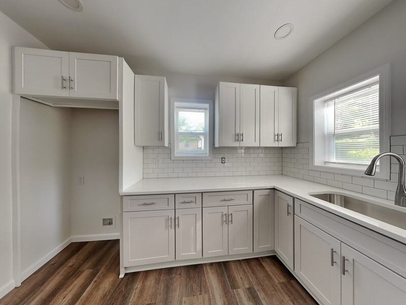 499 Woodlawn Ave Nw - Photo 5 of 16