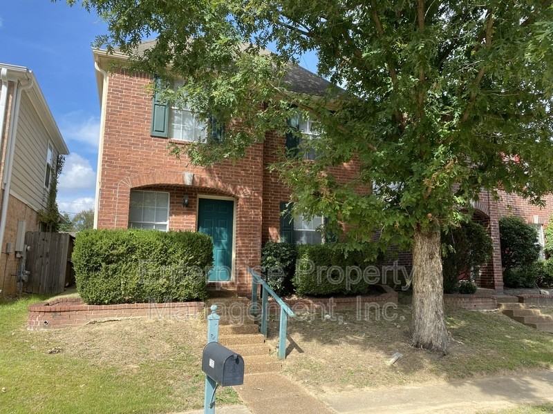 7162 Charlton Way - Photo 3 of 32