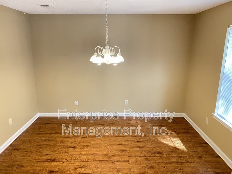 7162 Charlton Way - Photo 7 of 32