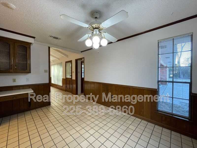 6428 Chippendale Dr - Photo 7 of 39