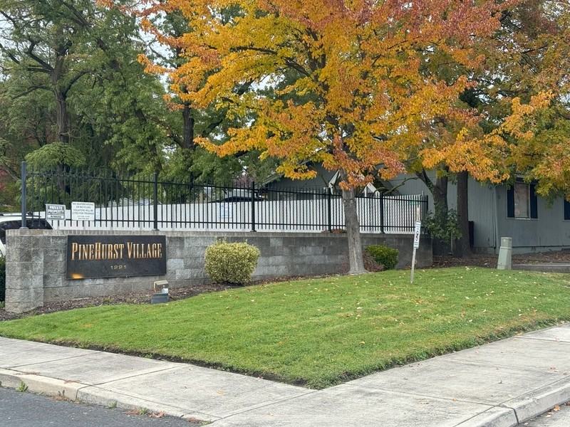 1221 Skeeters Ln #14 - Photo 4 of 11