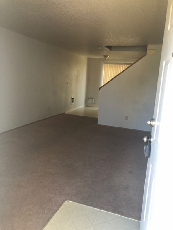 2933 Se 38th Ct - Photo 4 of 16