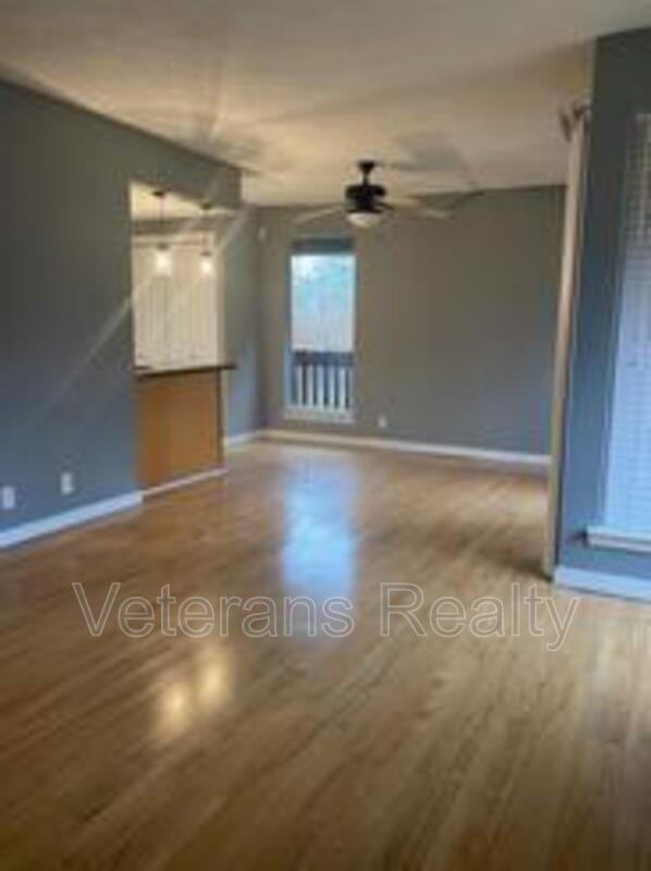 210 Lanai Vlg - Photo 3 of 16