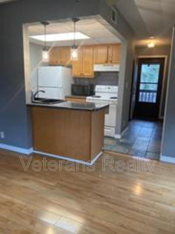 210 Lanai Vlg - Photo 6 of 16