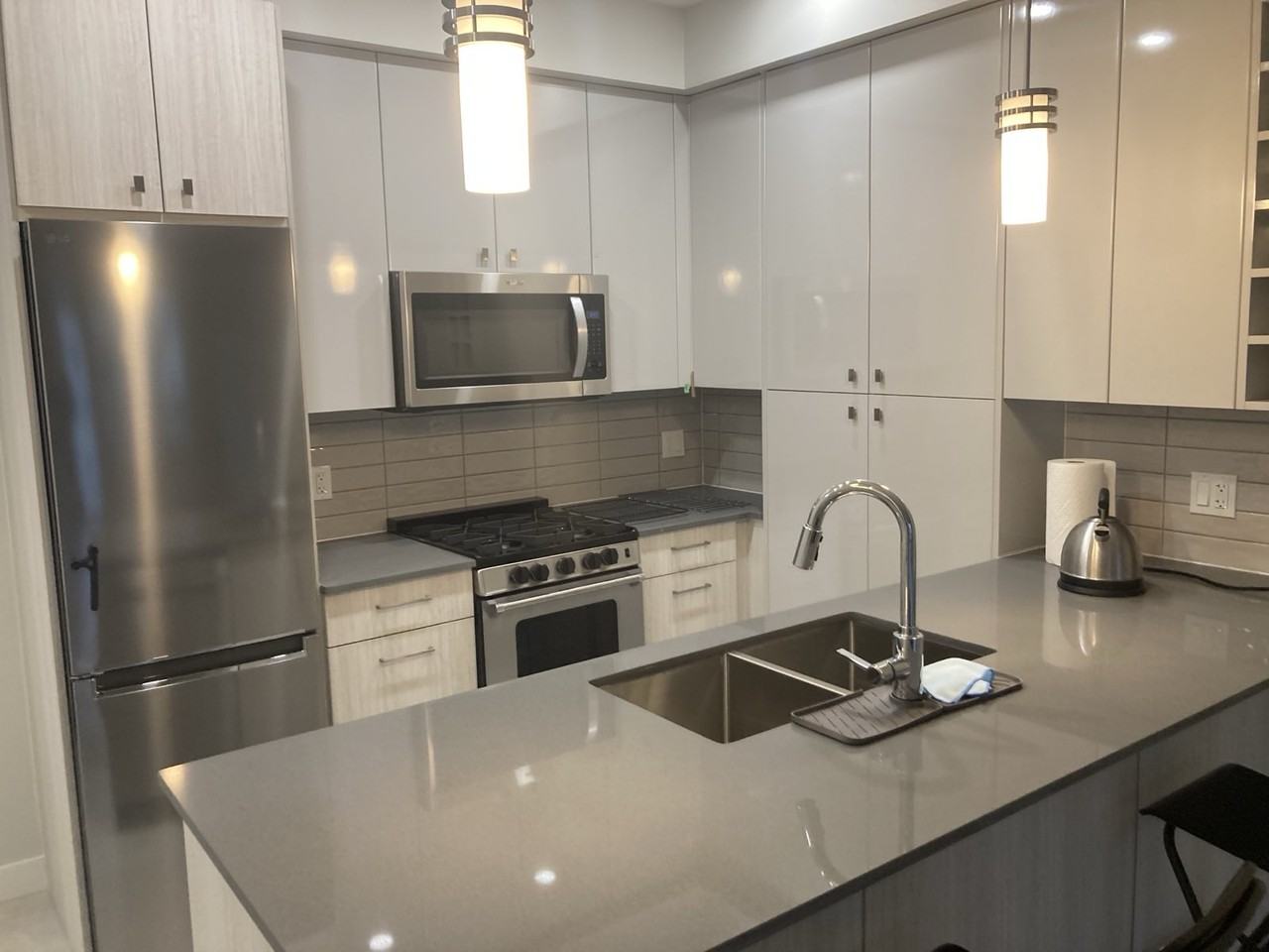 23200 Hamilto Village West - Photo 6 of 40